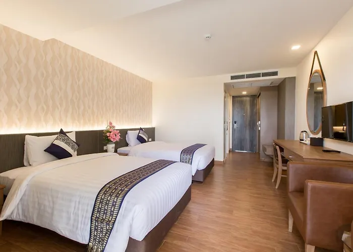 Crystal Luxury Hotel